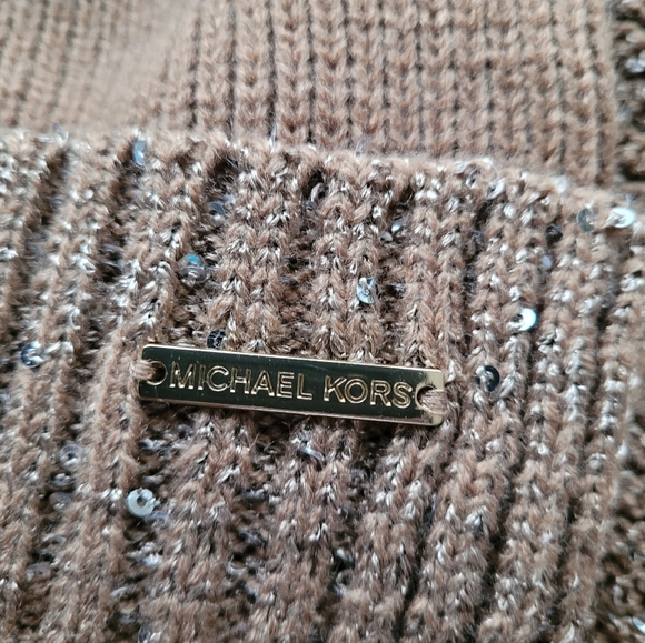 Michael Kors Hat and Scarf - Picture 3 of 7